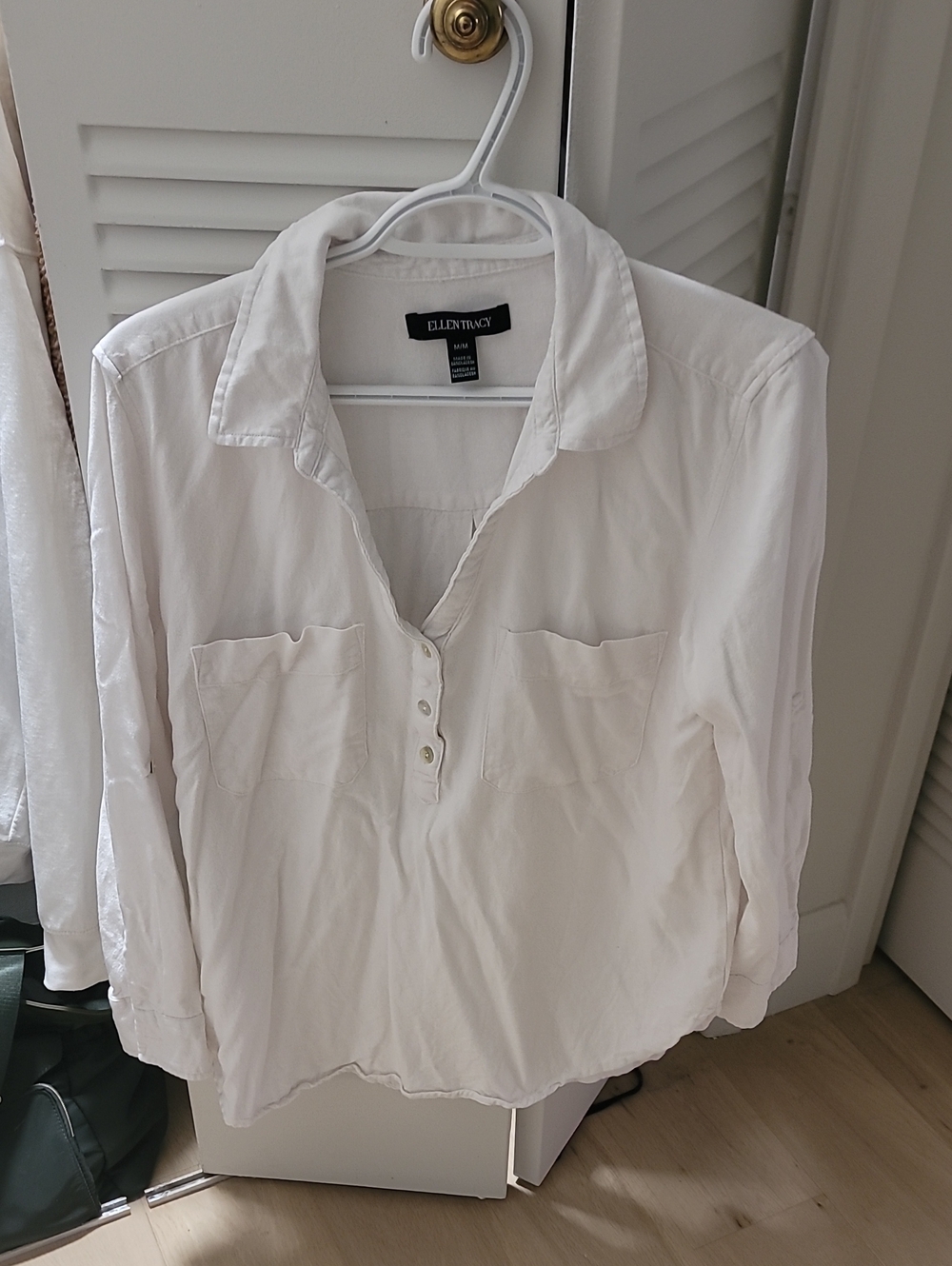 Ellen Tracy Linen Button-Front Collared Women's Shirt